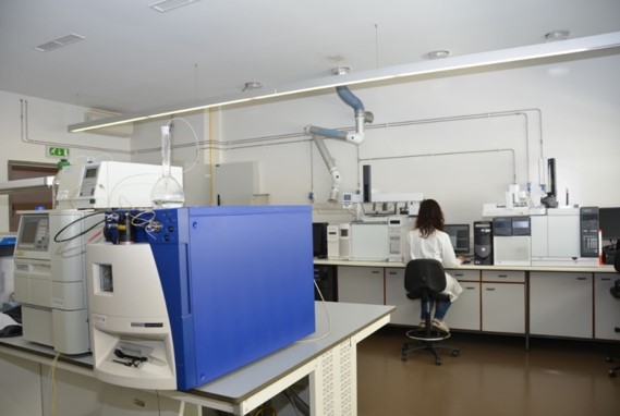 Laboratory equipment